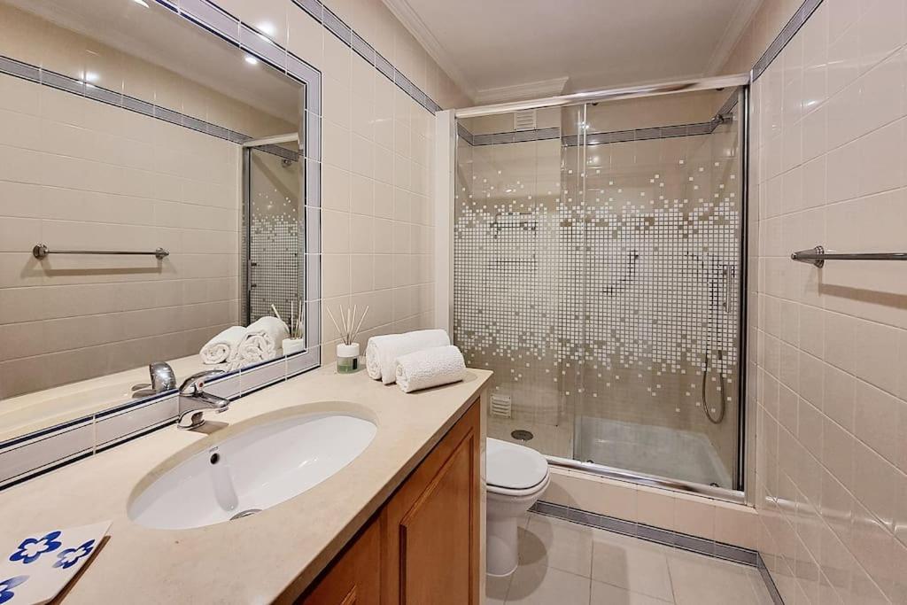 Sea Beside Apartment Албуфейра Екстериор снимка